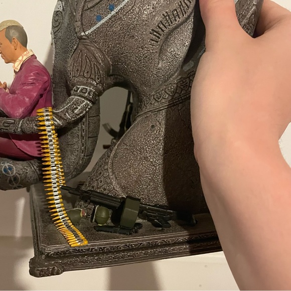 Far Cry 4 collectible figure - Picture 7 of 8